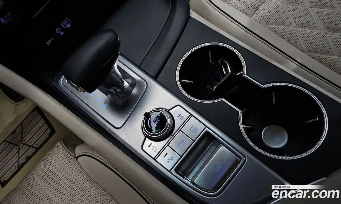 Genesis G70 2019 2.0 автомат (гидро), фото 11