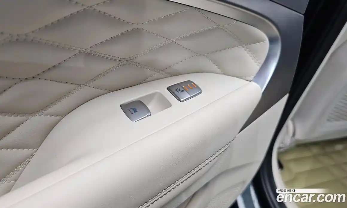 Genesis G70 2019 2.0 автомат (гидро), фото 24