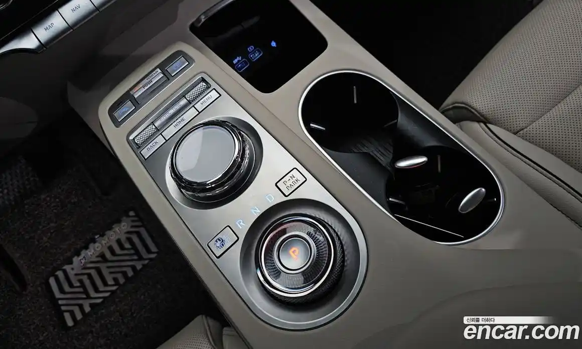 Genesis GV70 2022 2.5 автомат (гидро), фото 11