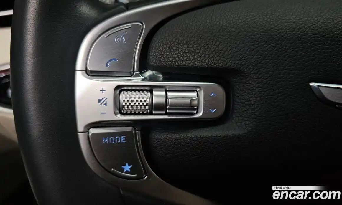 Genesis GV70 2022 2.5 автомат (гидро), фото 26