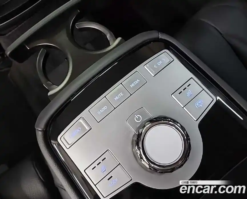 Genesis G80 2024 2.5 автомат (гидро), фото 14