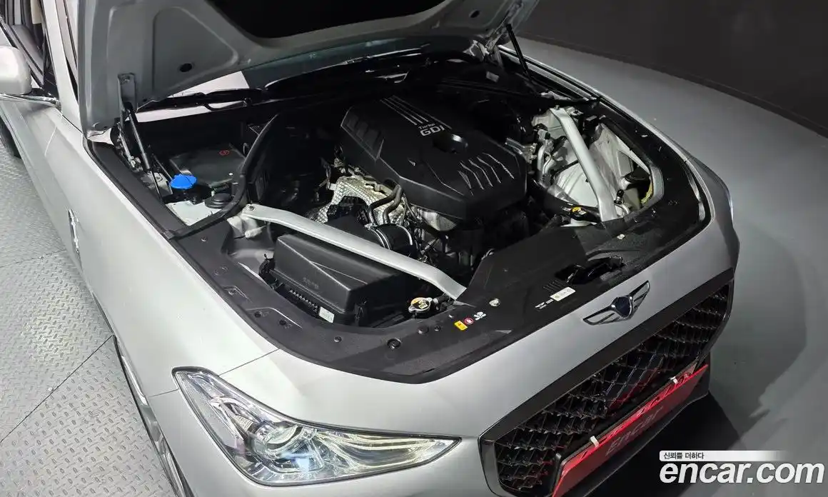 Genesis G70 2018 2.0 автомат (гидро), фото 6