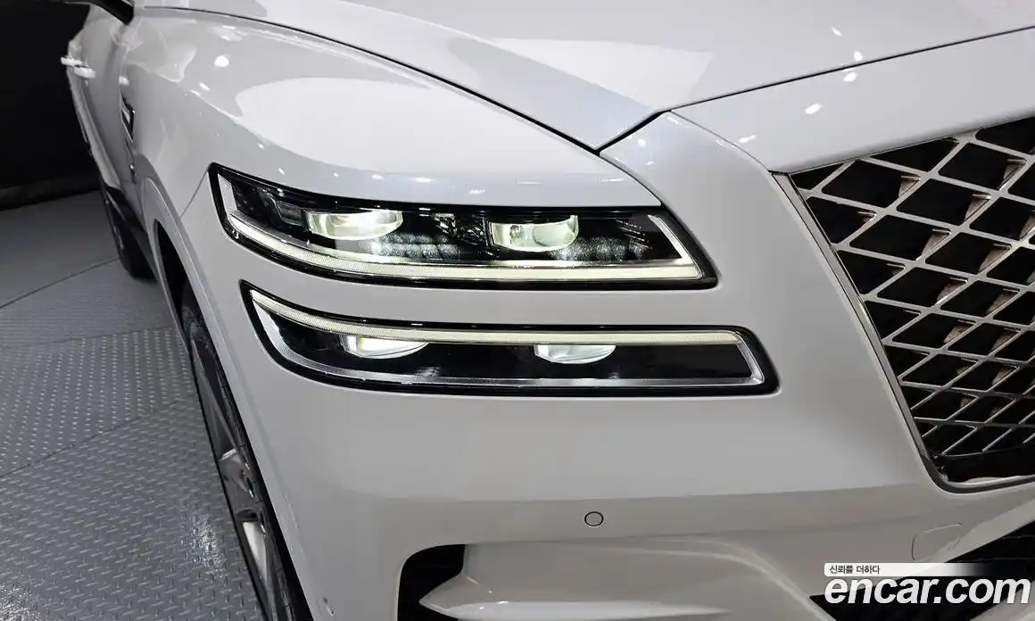 Genesis GV80 2023 3.0 автомат (гидро), фото 8