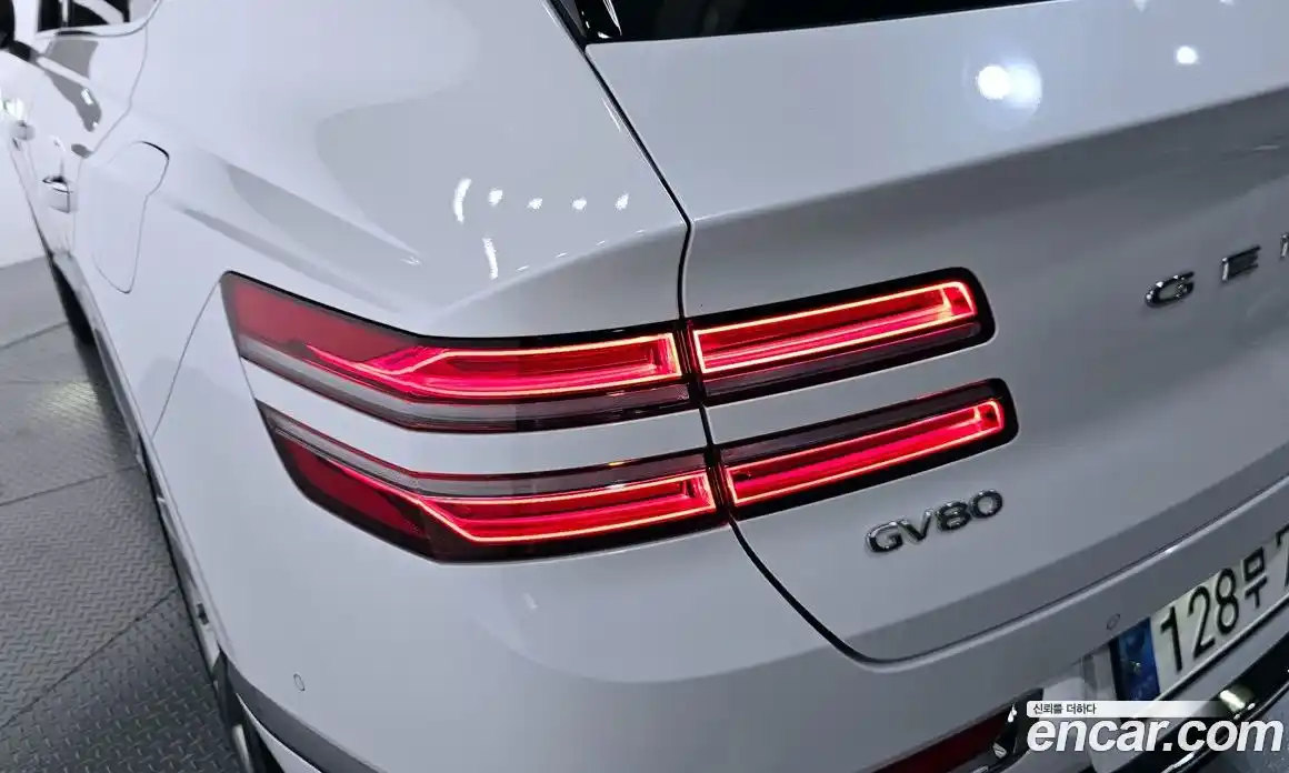 Genesis GV80 2023 3.0 автомат (гидро), фото 9
