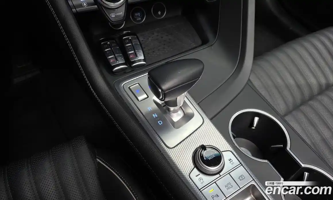 Genesis G70 2021 2.0 автомат (гидро), фото 12