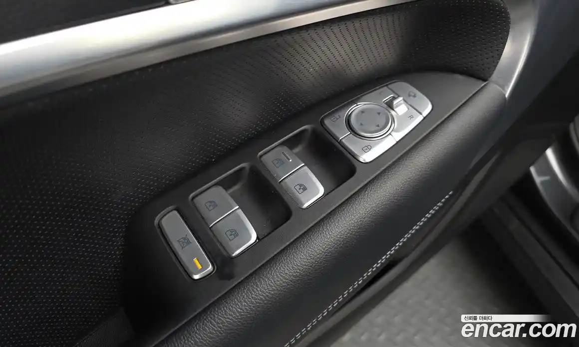 Genesis G70 2021 2.0 автомат (гидро), фото 29