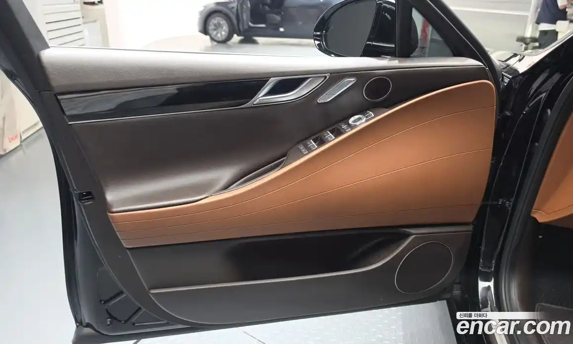 Genesis G80 2023 2.5 автомат (гидро), фото 14