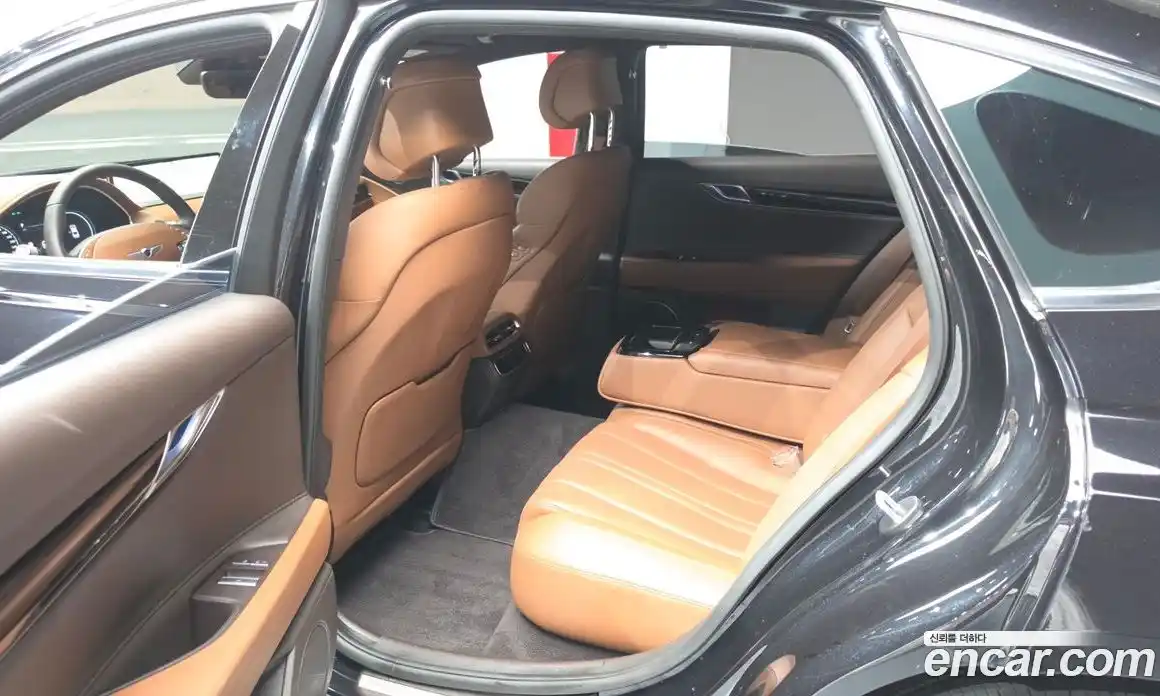 Genesis G80 2023 2.5 автомат (гидро), фото 17
