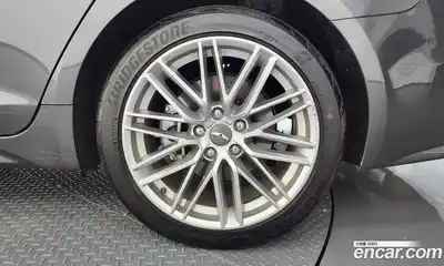 Genesis G70 2019 2.0 автомат (гидро), миниатюра 7