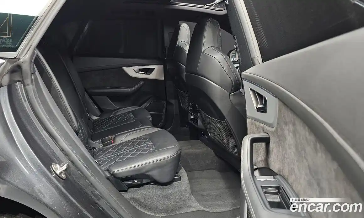 Audi Q8 2020 3.0 автомат (гидро), фото 18