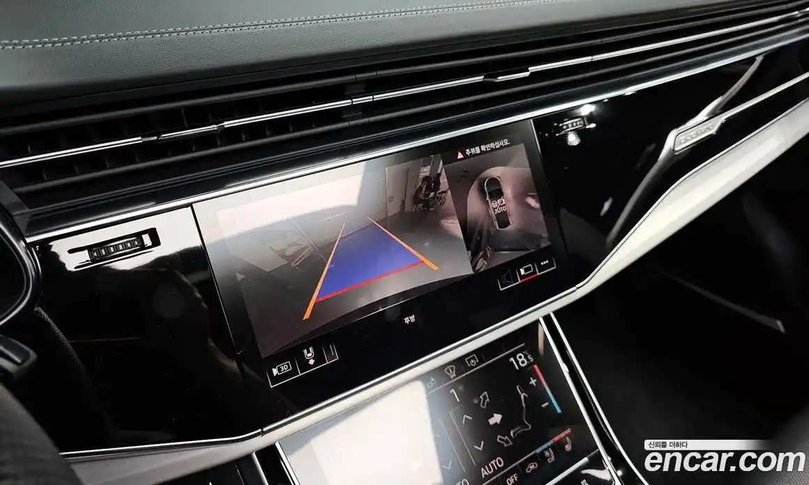 Audi Q8 2020 3.0 автомат (гидро), фото 22