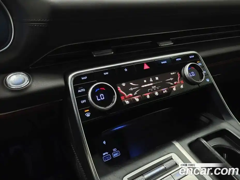 Genesis GV80 2021 3.5 автомат (гидро), фото 16