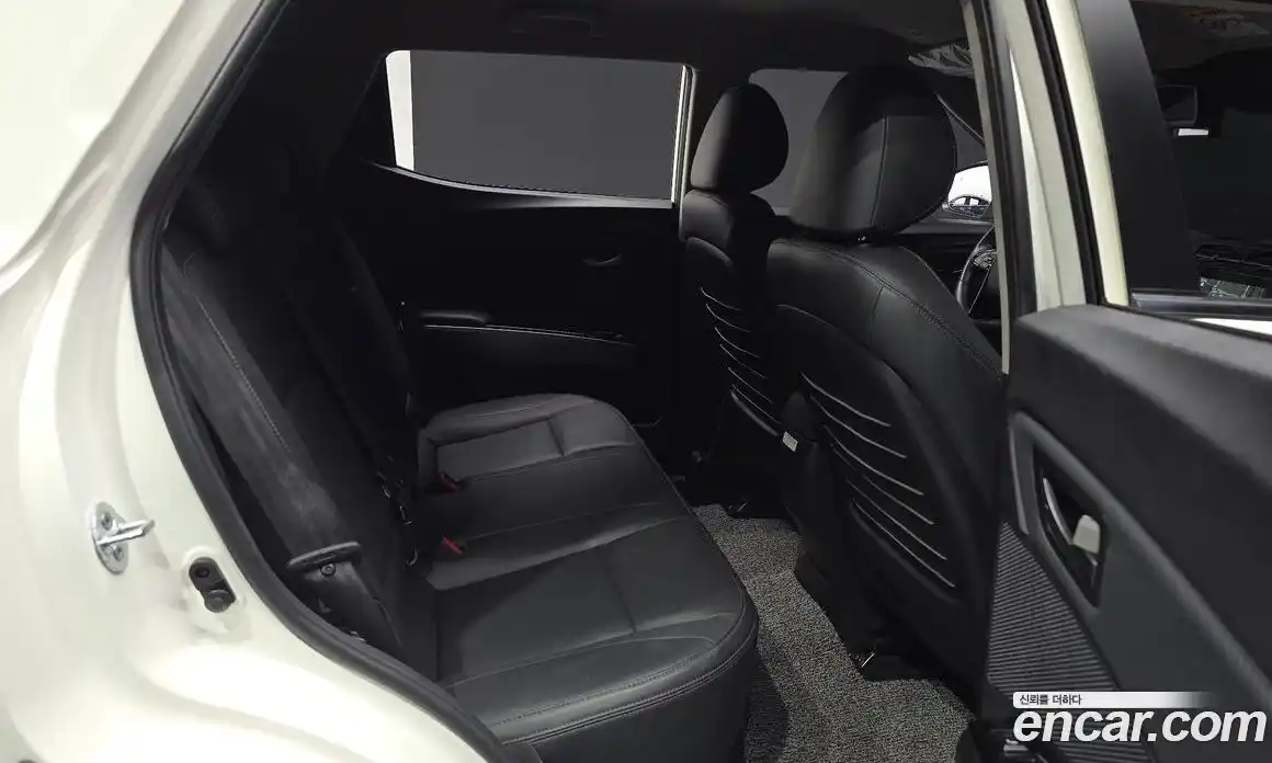 SsangYong TIBOLI 2024 1.6 автомат (гидро), фото 11