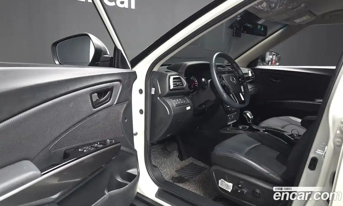 SsangYong TIBOLI 2024 1.6 автомат (гидро), фото 10
