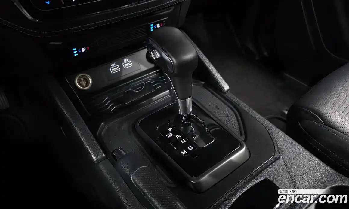 SsangYong Rexton 2022 2.2 автомат (гидро), фото 11