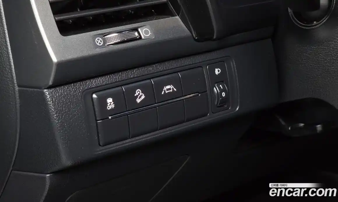 SsangYong Rexton 2022 2.2 автомат (гидро), фото 20
