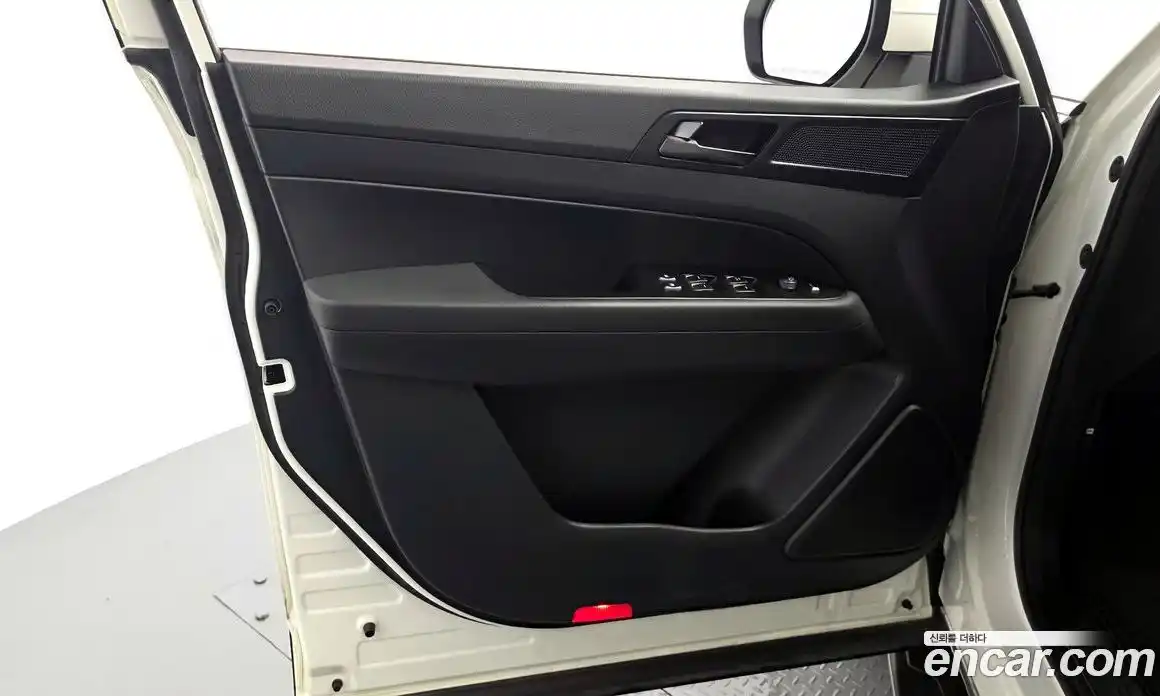 SsangYong Rexton 2020 2.2 автомат (гидро), фото 14