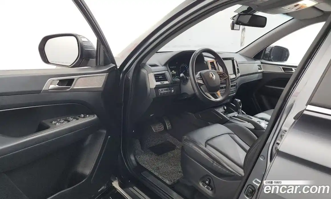 SsangYong Rexton 2018 2.2 автомат (гидро), фото 13