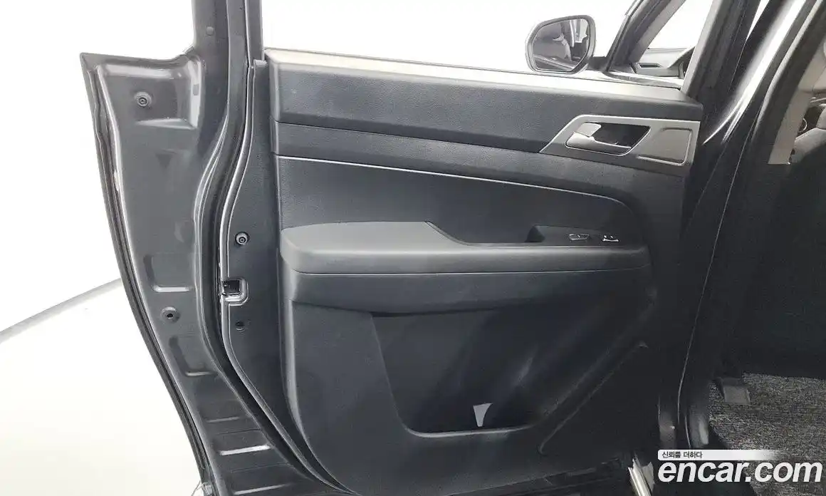SsangYong Rexton 2018 2.2 автомат (гидро), фото 15