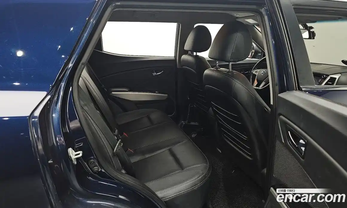 SsangYong TIBOLI 2015 1.6 автомат (гидро), фото 16