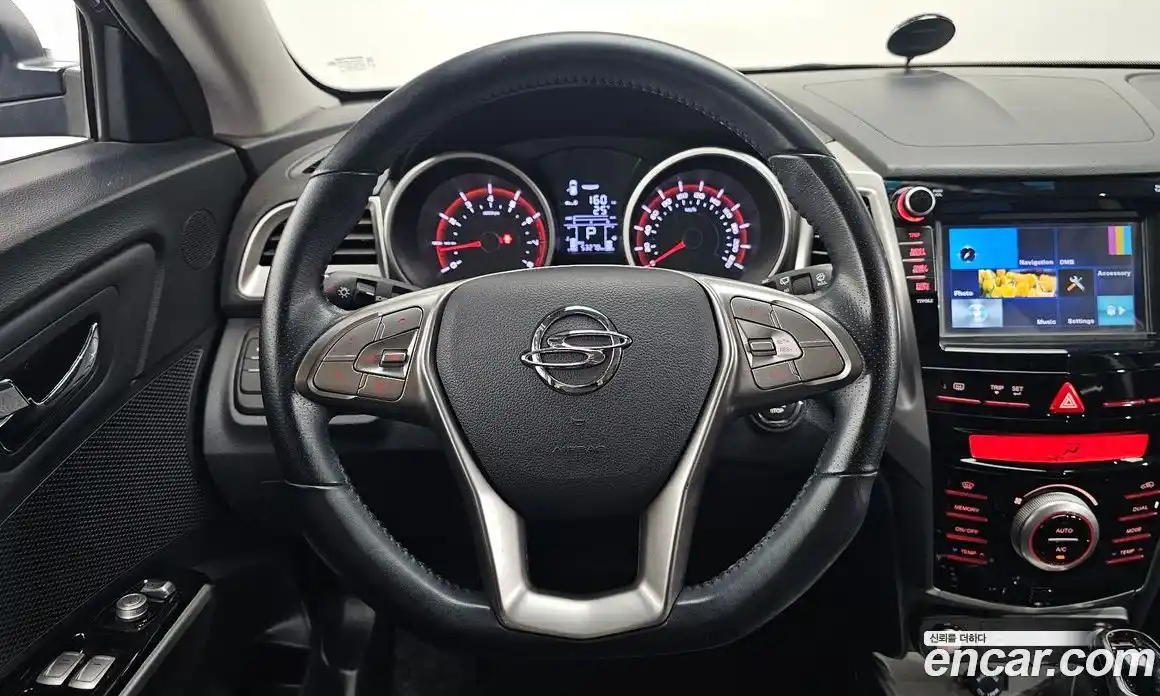 SsangYong TIBOLI 2015 1.6 автомат (гидро), фото 19