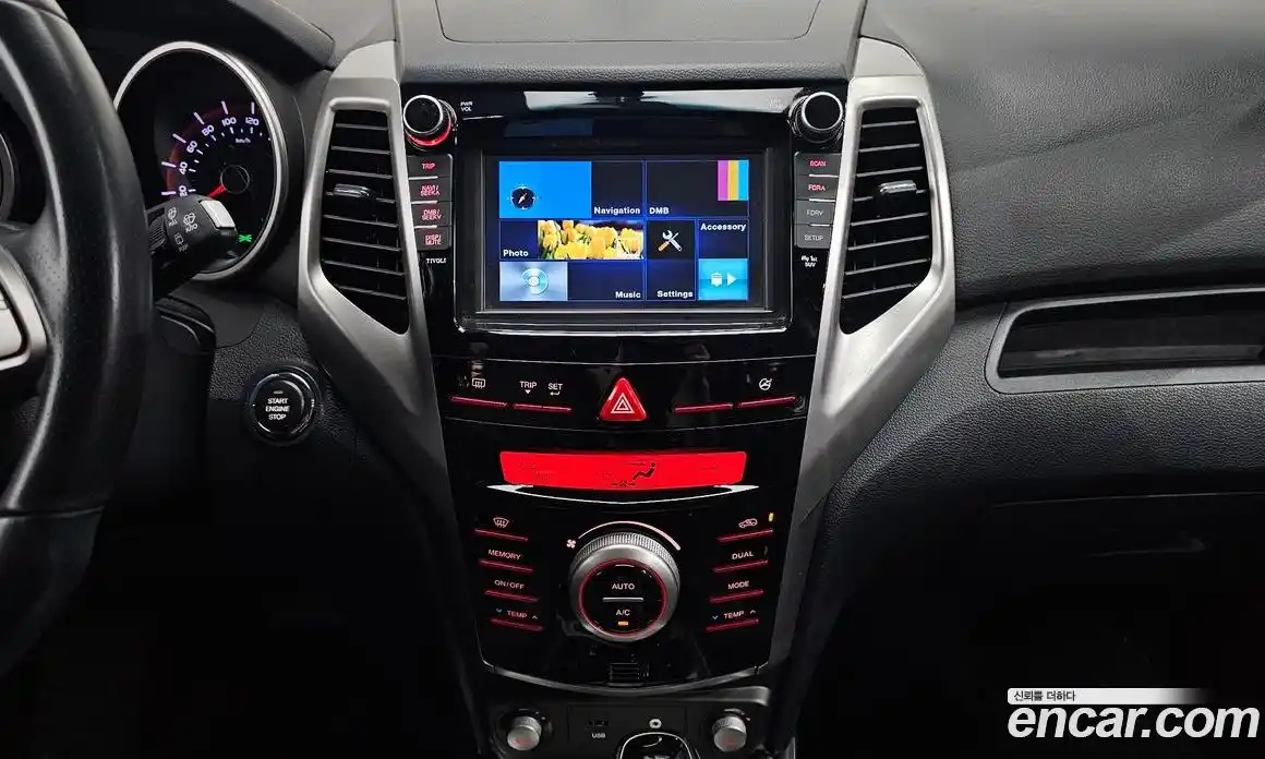 SsangYong TIBOLI 2015 1.6 автомат (гидро), фото 20