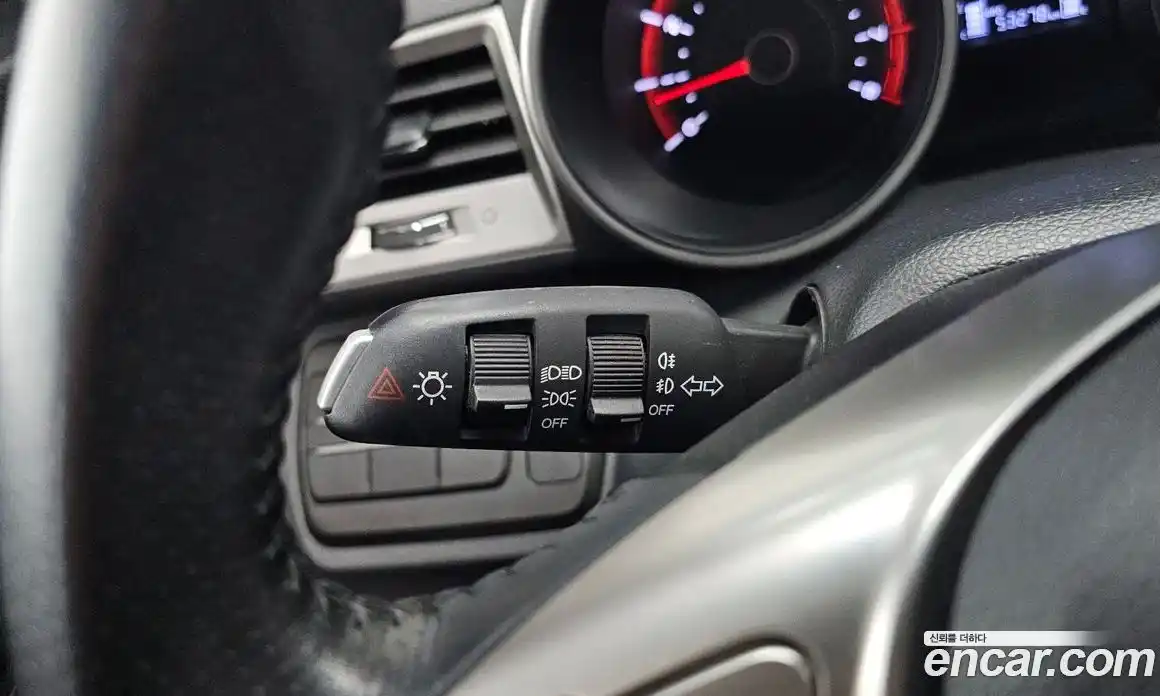 SsangYong TIBOLI 2015 1.6 автомат (гидро), фото 27