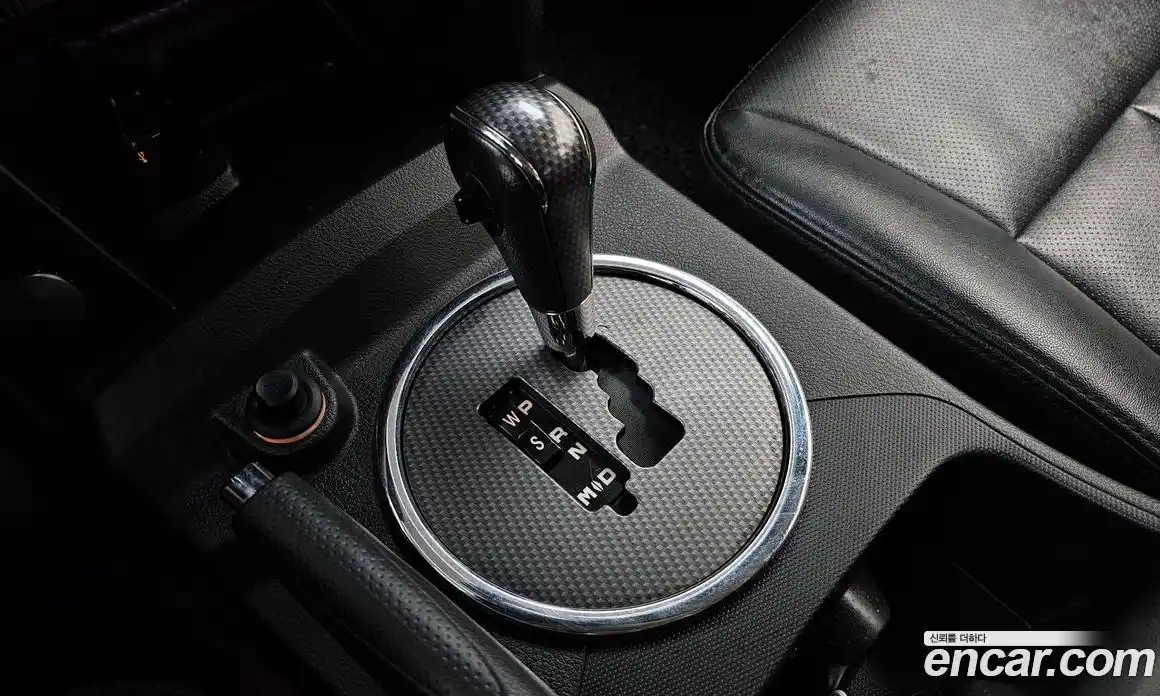 SsangYong Korando 2014 2.0 автомат (гидро), фото 12