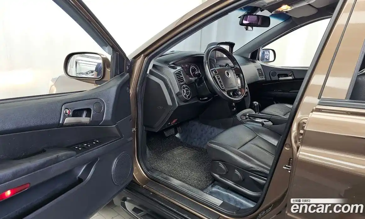 SsangYong Korando 2014 2.0 автомат (гидро), фото 13