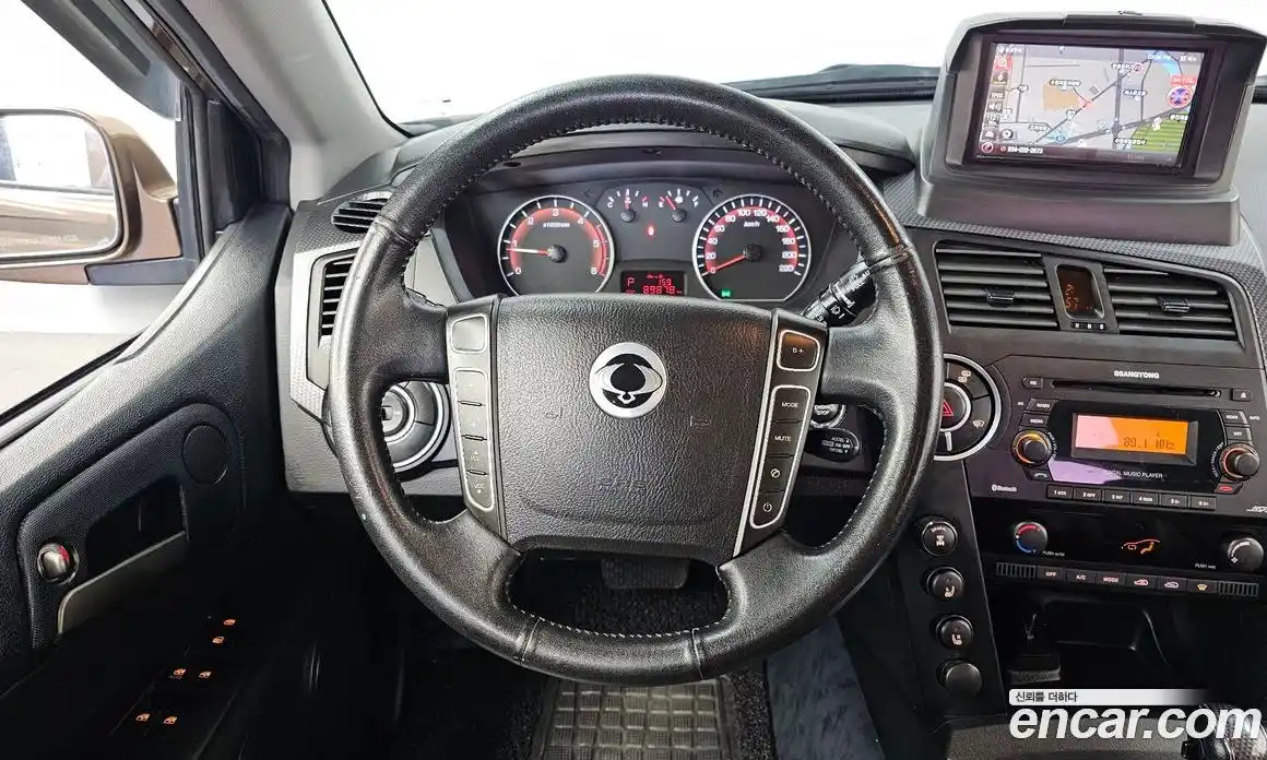 SsangYong Korando 2014 2.0 автомат (гидро), фото 19