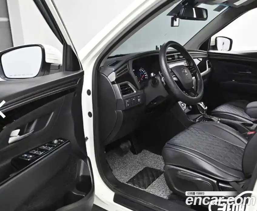 SsangYong Korando 2020 1.5 автомат (гидро), фото 12