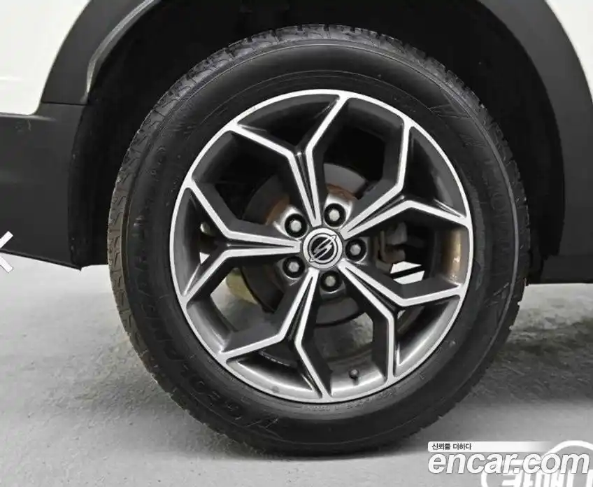 SsangYong Korando 2020 1.5 автомат (гидро), фото 5