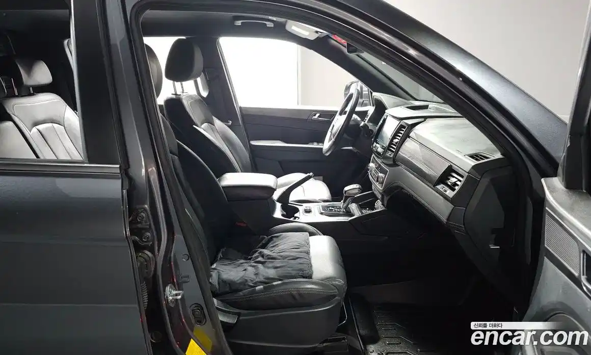 SsangYong Rexton 2020 2.2 автомат (гидро), фото 10