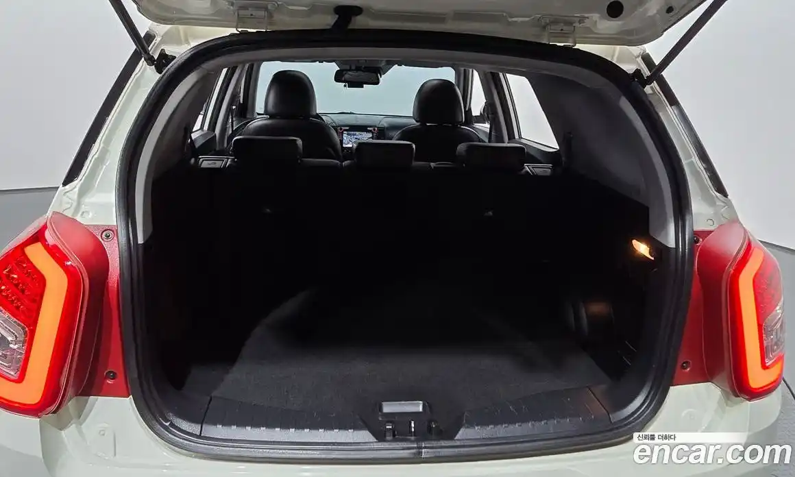 SsangYong TIBOLI 2017 1.6 автомат (гидро), фото 20