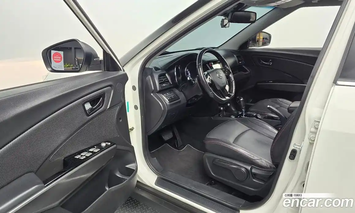 SsangYong TIBOLI 2017 1.6 автомат (гидро), фото 10