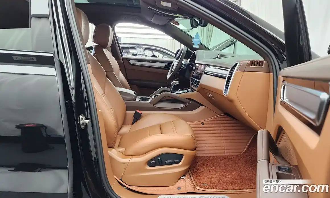Porsche Cayenne 2023 3.0 автомат (гидро), фото 11