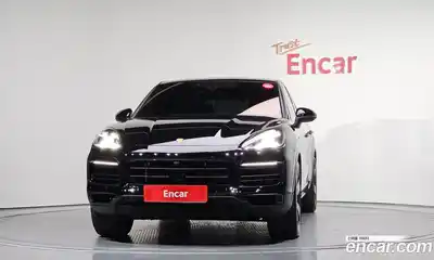 Porsche Cayenne 2023 3.0 автомат (гидро), миниатюра 3