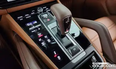 Porsche Cayenne 2023 3.0 автомат (гидро), миниатюра 9