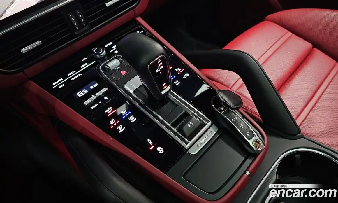 Porsche Cayenne 2023 3.0 автомат (гидро), фото 12