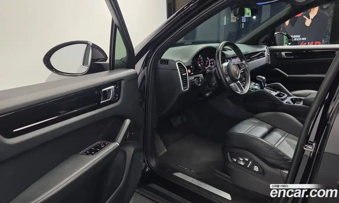 Porsche Cayenne 2019 3.0 автомат (гидро), фото 13