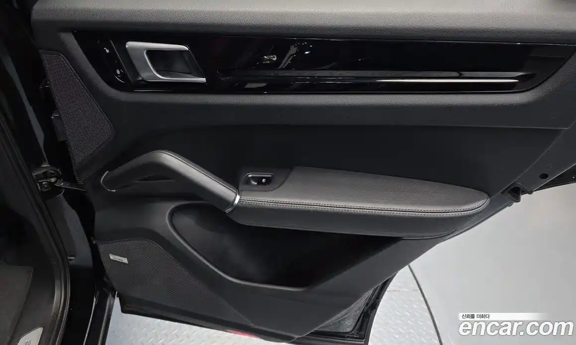 Porsche Cayenne 2019 3.0 автомат (гидро), фото 15