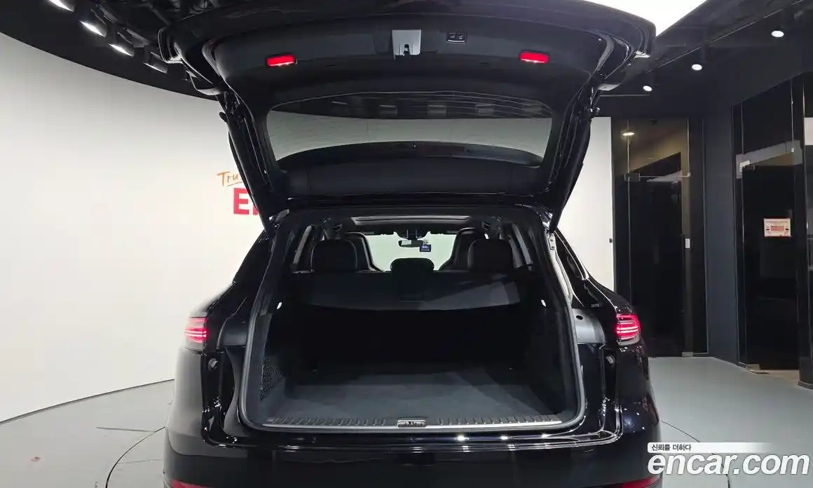 Porsche Cayenne 2019 3.0 автомат (гидро), фото 26