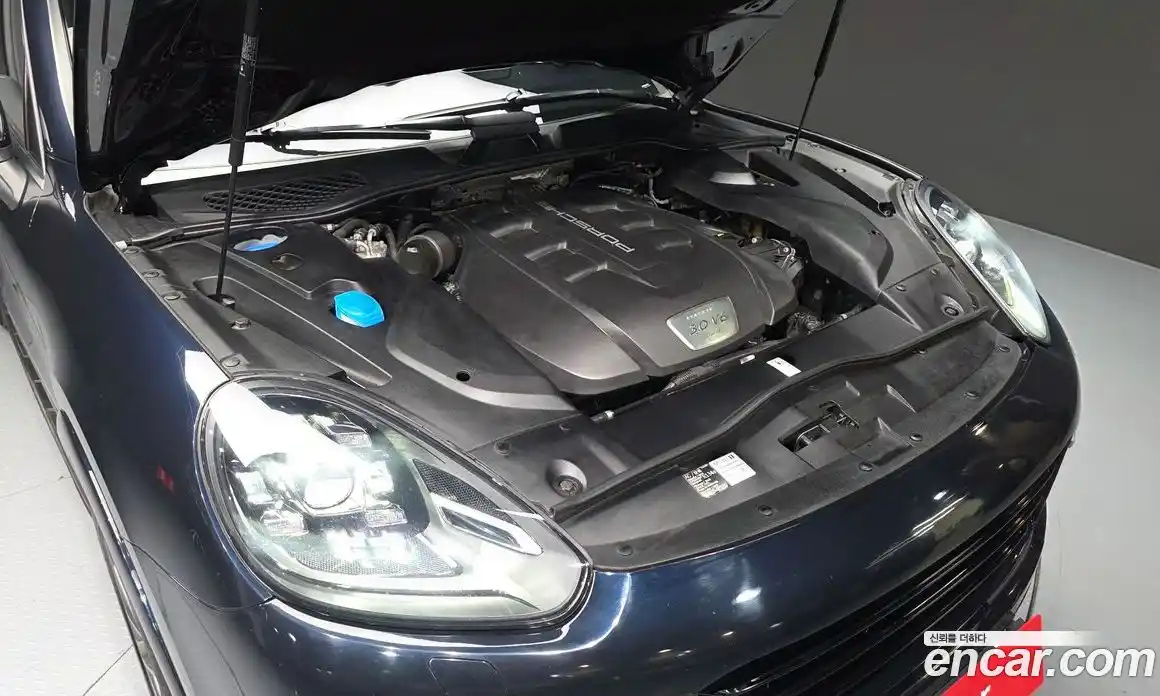 Porsche Cayenne 2015 3.0 автомат (гидро), фото 6