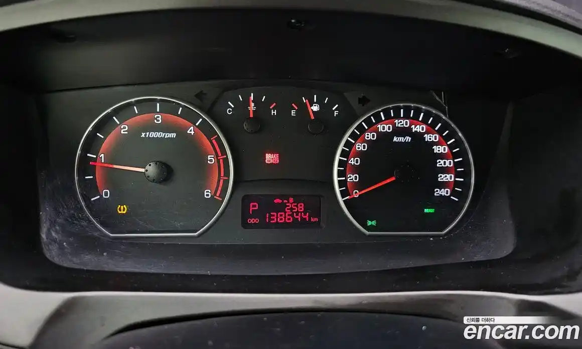 SsangYong Korando 2016 2.2 автомат (гидро), фото 8