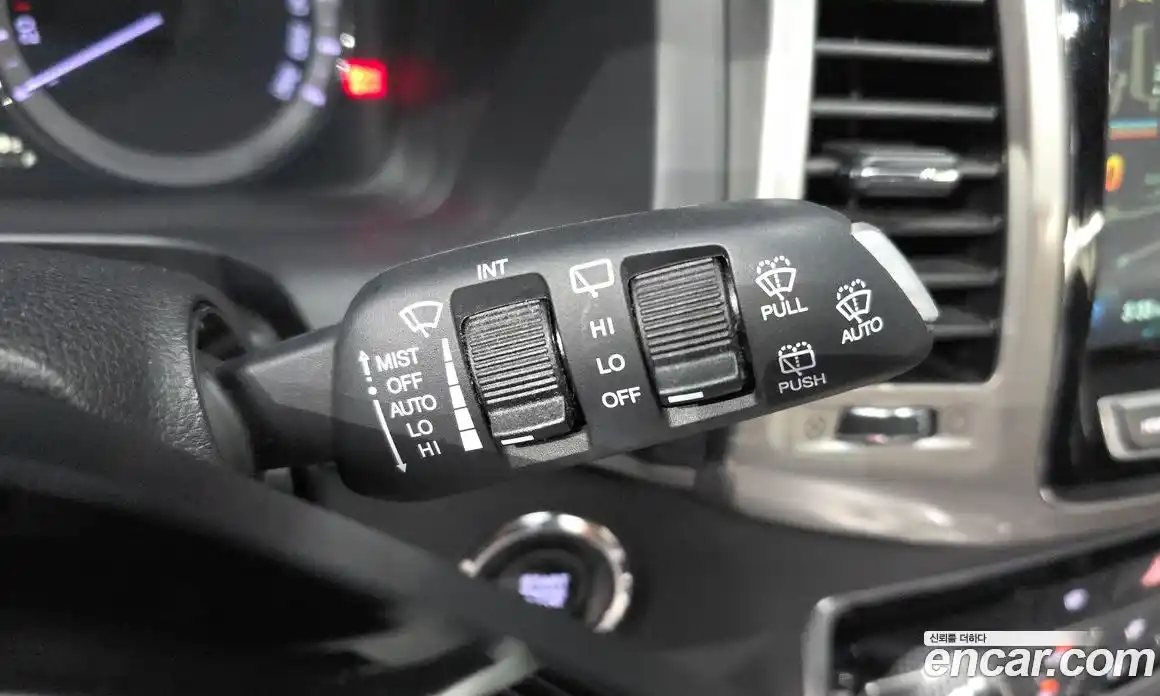 SsangYong Rexton 2018 2.2 автомат (гидро), фото 23
