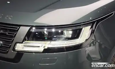Land Rover Range Rover 2024 4.4 автомат (гидро), миниатюра 8