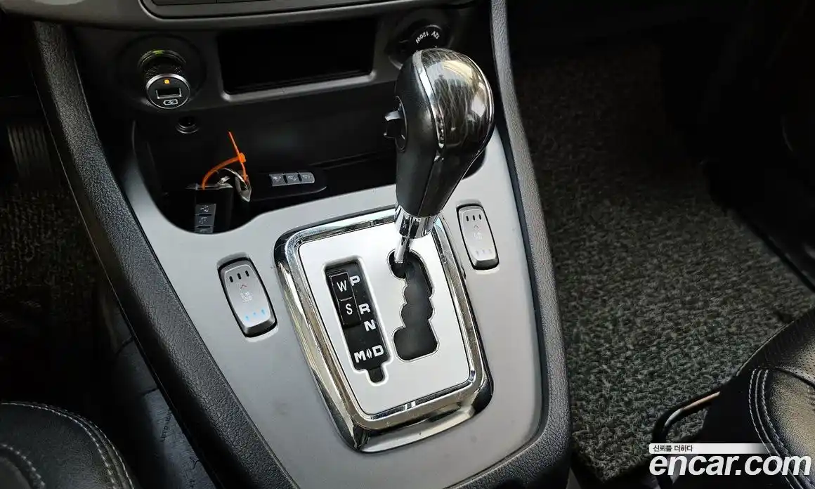 SsangYong Korando 2016 2.2 автомат (гидро), фото 9