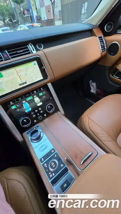 Land Rover Range Rover 2022 5.0 автомат (гидро), фото 9