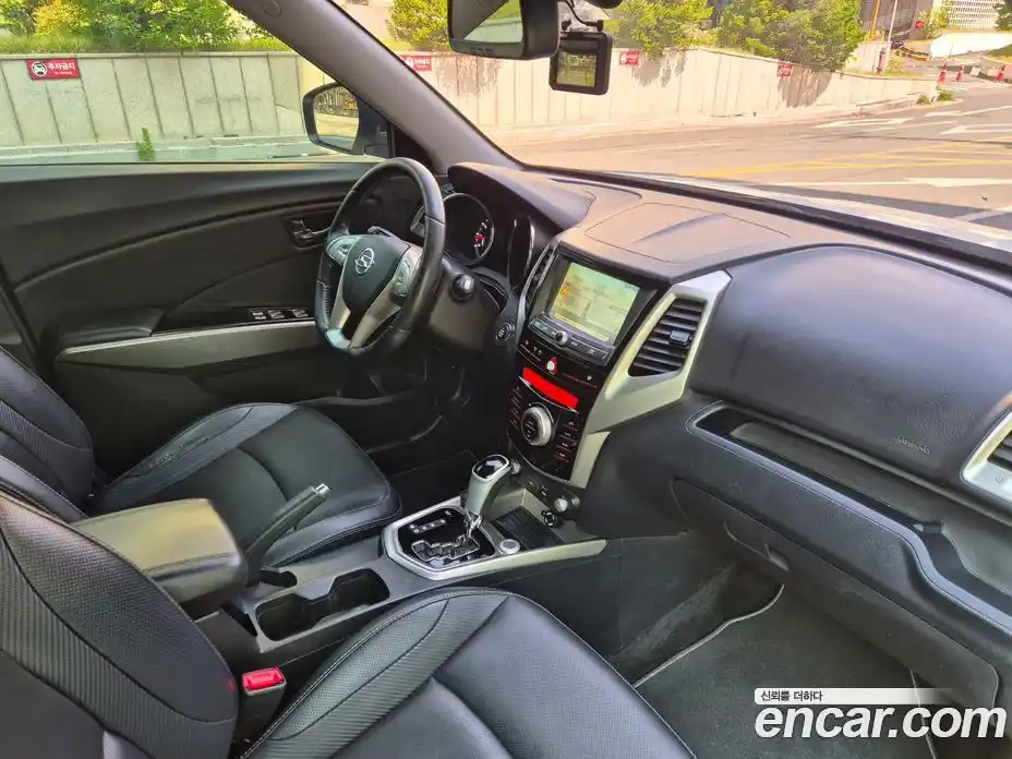 SsangYong TIBOLI 2016 1.6 автомат (гидро), фото 14