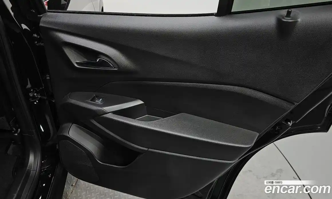 Chevrolet Trax 2024 1.2 автомат (гидро), фото 14